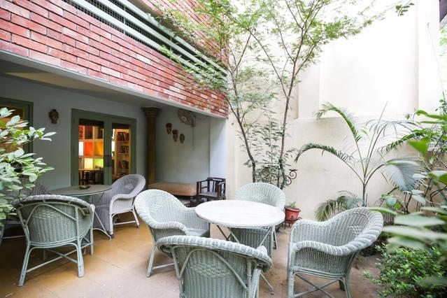 G 49 Bed & Breakfast Nuova Delhi Esterno foto