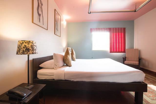 G 49 Bed & Breakfast Nuova Delhi Esterno foto