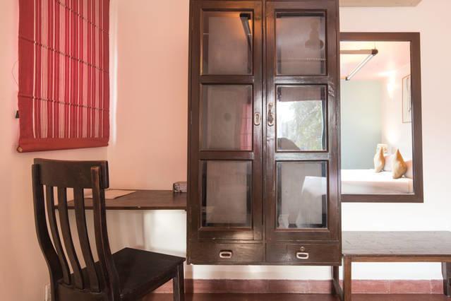 G 49 Bed & Breakfast Nuova Delhi Esterno foto
